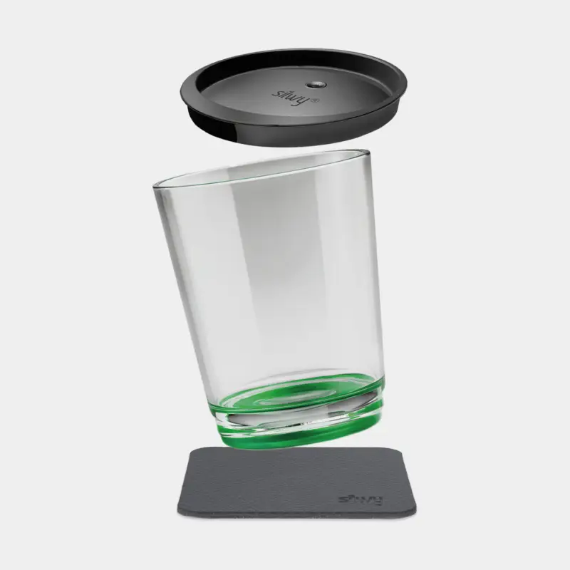 Jusqu'à Épuisement Des Stocks Verre en plastique magnétique Silwy Magnetic Drinking Cup Triple Sour Green, transparent/vert, 25 cl + sous-verre magnétique + couvercle anti-débordement